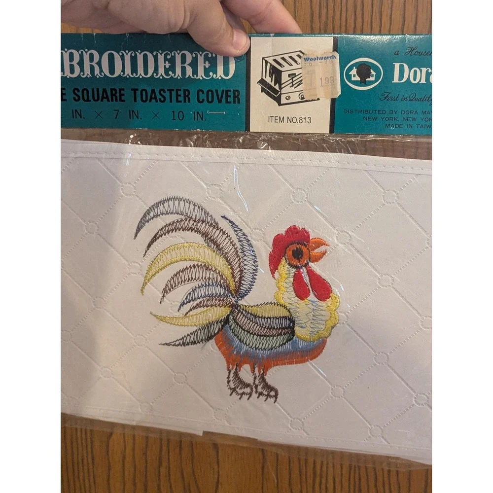 Vintage Dora May Embroidered Rooster 4 Slice Square Toaster Cover White Quilted